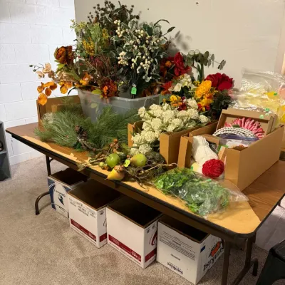 Sale Photo Thumbnail #6: Nice selection of artificial flowers and foliage!