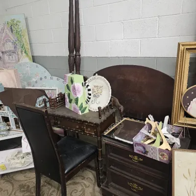 Sale Photo Thumbnail #74