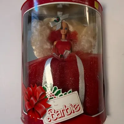 Sale Photo Thumbnail #6: Assorted Vintage Mattel Happy Holidays Barbie Dolls 