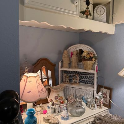 Sale Photo Thumbnail #33