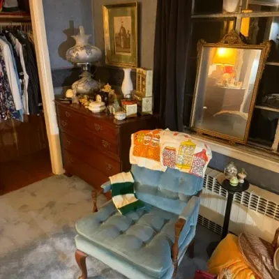 Sale Photo Thumbnail #137