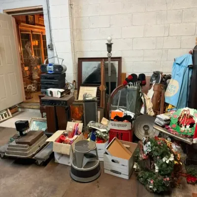 Sale Photo Thumbnail #184