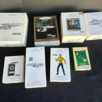Sale Photo Thumbnail #71: Sw151 hallmark star trek christmas ornaments 12