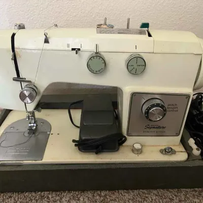 Sale Photo Thumbnail #82: Sw162 vintage montgomery ward signature stretch stitch sewing machine