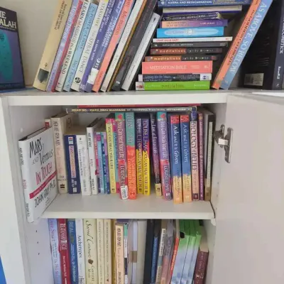 Sale Photo Thumbnail #23: Sw102 assortment of books 2