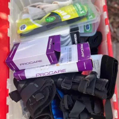 Sale Photo Thumbnail #87: Sw167 various wrist and ankle braces shoe insoles