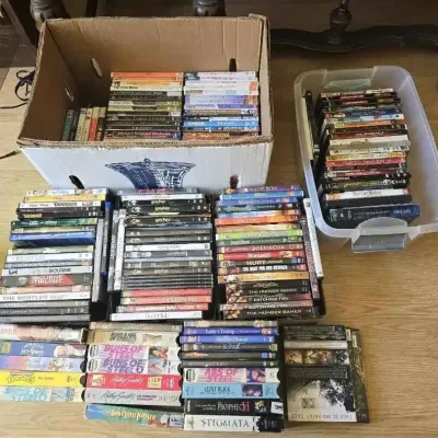 Sale Photo Thumbnail #163: Sw260 dvds 1