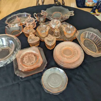 Sale Photo Thumbnail #74: Sw154 assortment of pink depression glass pieces