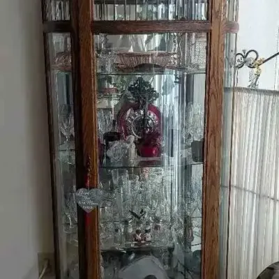 Sale Photo Thumbnail #72: Sw152 glass and unique decorative items