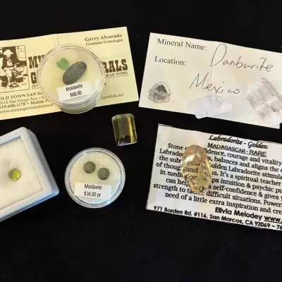 Sale Photo Thumbnail #141: Sw237 gemstones and crystals