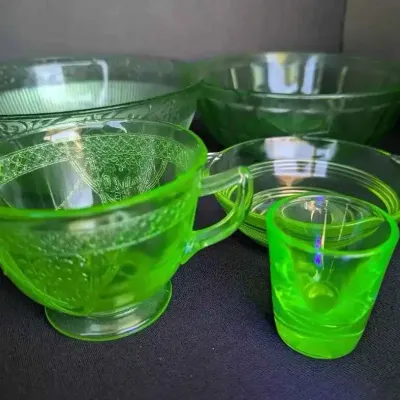 Sale Photo Thumbnail #19: Sw124v uranium green depression glass