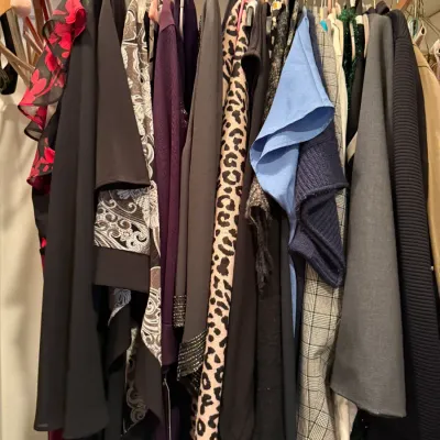 Sale Photo Thumbnail #33