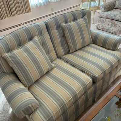 Sale Photo Thumbnail #81
