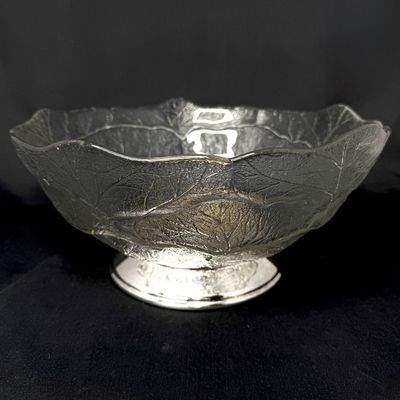 Vintage textured clear glass bowl with embossed leaf pattern, mounted on a silver-plated pedestal base.