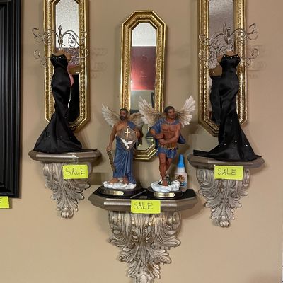 Sale Photo Thumbnail #98