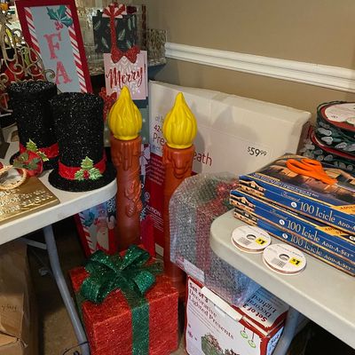 Sale Photo Thumbnail #117: Christmas select