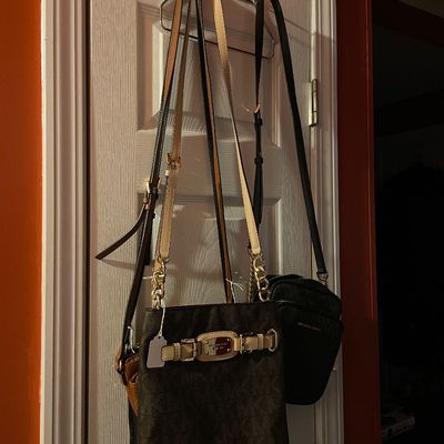 Sale Photo Thumbnail #99