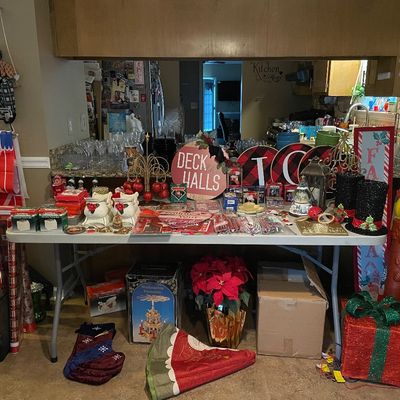 Sale Photo Thumbnail #118: Christmas select
