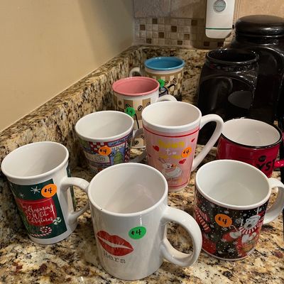 Sale Photo Thumbnail #92: Coffee mugs