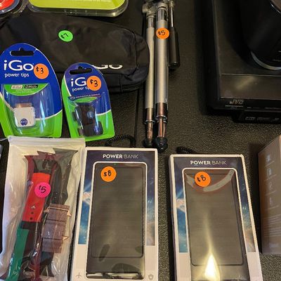 Sale Photo Thumbnail #44: Portable chargers, and Electronics