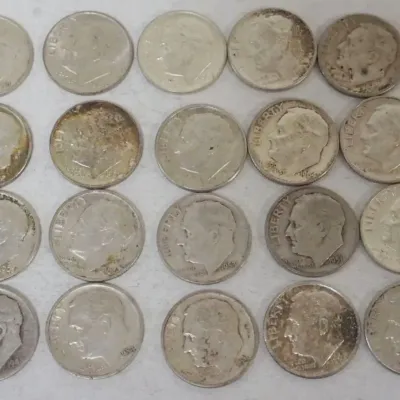 Sale Photo Thumbnail #83: 1083	GROUP OF 20 1964 & EARLIER ROOSEVELT DIMES																																																																																																																																																																																																																