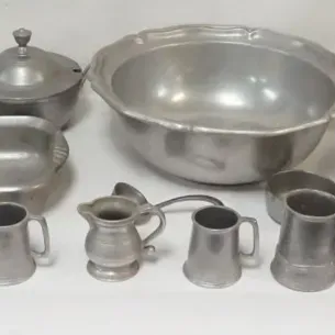 Sale Photo Thumbnail #171: 1171	LARGE LOT OF WILTON ALUMINIUM & OTHER COOKWARE, APPROXIMATELY 38 PIECES, LARGEST BOWL APPROXIMATELY 19 IN X 7 IN HIGH																																																																																																																																					