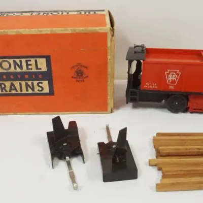 Sale Photo Thumbnail #147: 1147	LIONEL TRAINS NO 55 TIE-JECTOR CAR																																																																																																																																																																																																																								