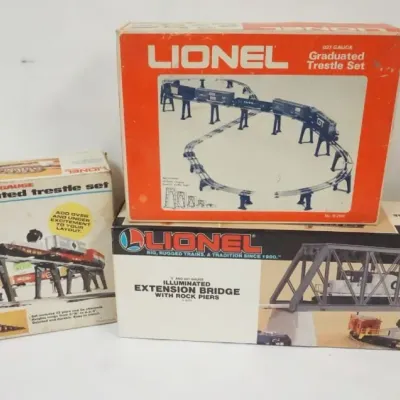 Sale Photo Thumbnail #161: 1161	LIONEL TRAINS ILLUMINATED EXTENSION BRIDGE W/ROCK PIERS & 2 TRESTLE SETS																																																																																																																																																																																		