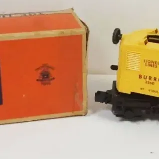 Sale Photo Thumbnail #142: 1142	LIONEL TRAINS NO 3360 OPERATING BURRO CRANE																																																																																																																																																																																																															
