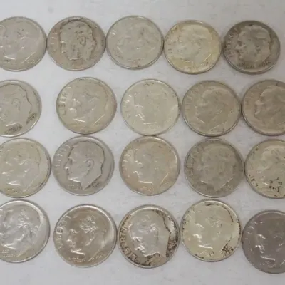 Sale Photo Thumbnail #86: 1086	GROUP OF 20 1964 & EARLIER ROOSEVELT DIMES																																																																																																																																																																																																																