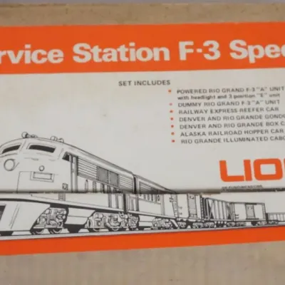 Sale Photo Thumbnail #154: 1154	LIONEL TRAINS SERVICE STATION F-3 SPECIAL TRAIN SET, RIO GRANDE F3-A DIESEL 6-8464 6-8465 & CARS																																																																																																																																																										