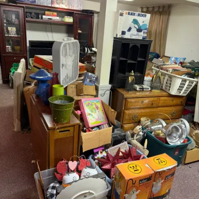 Sale Photo Thumbnail #182