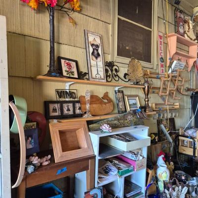 Sale Photo Thumbnail #174