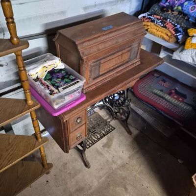 Sale Photo Thumbnail #148