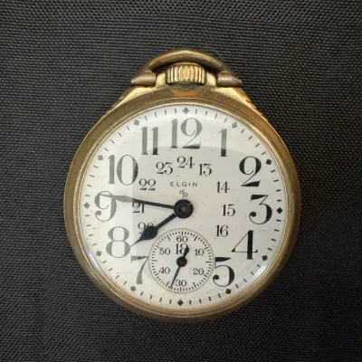 Vintage Elgin Pocket Watch | Railroad Style 24-Hour Dial | Gold-Tone Case