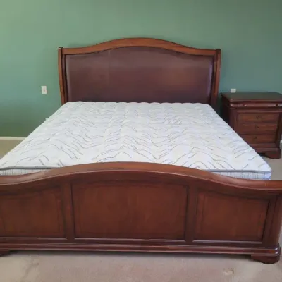 Hybrid Infinity Adjustable Bed With Wood Bed Frame, Mattress & Matching Nightstand