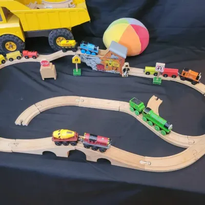 Thomas & Friends Wooden Railway Train Set | Tracks, Engines, Vehicles & Toy Dump Truck