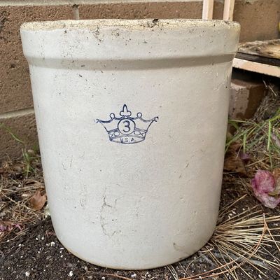 Sale Photo Thumbnail #131: Antique 3 Gallon Robinson Ransbottom Stoneware Crock