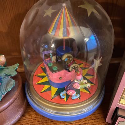 Sale Photo Thumbnail #165: Antique Music Box