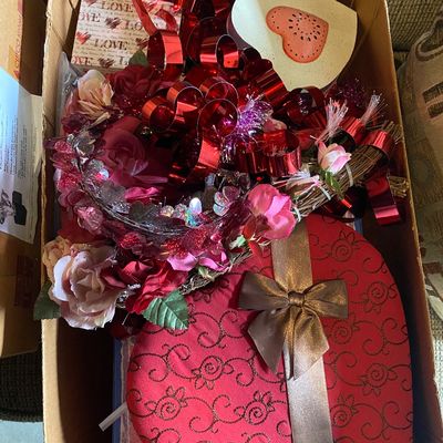 Sale Photo Thumbnail #125: Bin of Valentine Decorations