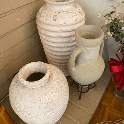 Sale Photo Thumbnail #167: Decorative pots 