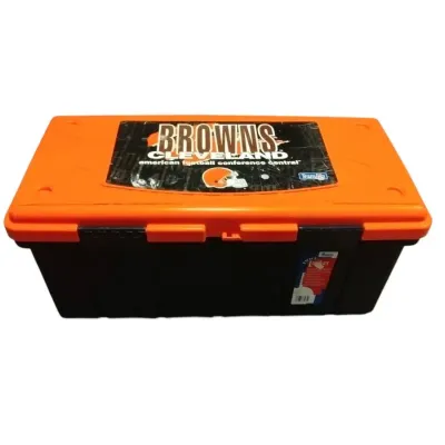 MI008 Browns Foot Locker