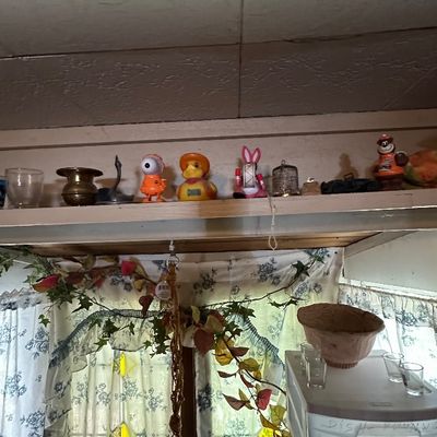 Sale Photo Thumbnail #252