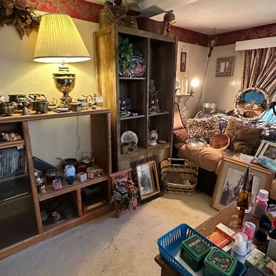 Sale Photo Thumbnail #355