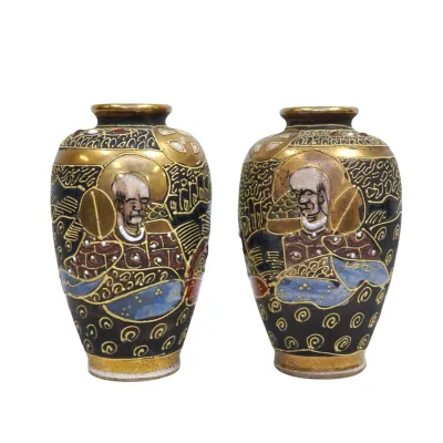 Sale Photo Thumbnail #33: PAIR MINIATURE JAPANESE SATSUMA MORIAGE VASES