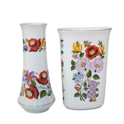 Sale Photo Thumbnail #230: PAIR OF KALOCSA HUNGARIAN HAND PAINTED VASES