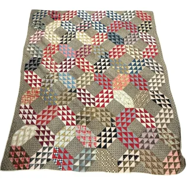 Sale Photo Thumbnail #276: PAIR OF ANTIQUE AMERICAN HAND-PIECED PATCHWORK QUILTS