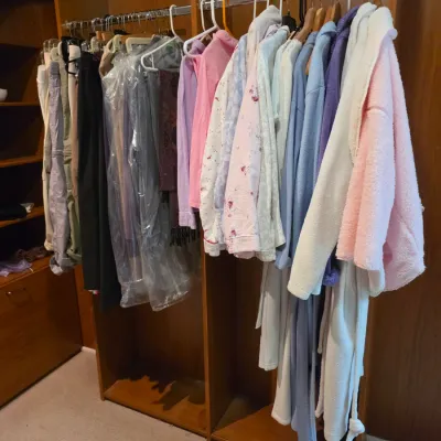 Sale Photo Thumbnail #105