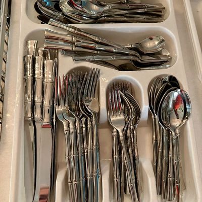 Sale Photo Thumbnail #45: Bamboo style flatware