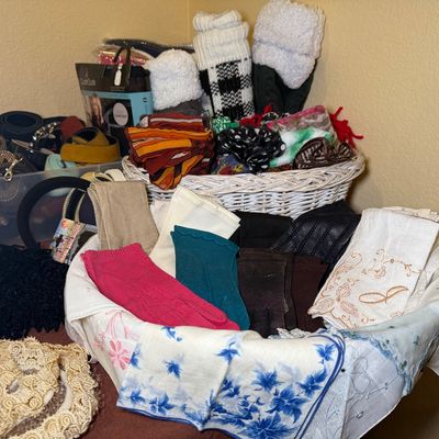Sale Photo Thumbnail #28
